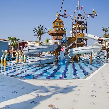 Hotel Crystal Club World Of Colours 4*